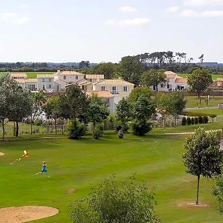 Hotel Res.eg Le Domaine De Fontenelles