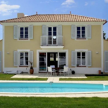 Res.eg Le Domaine De Fontenelles *